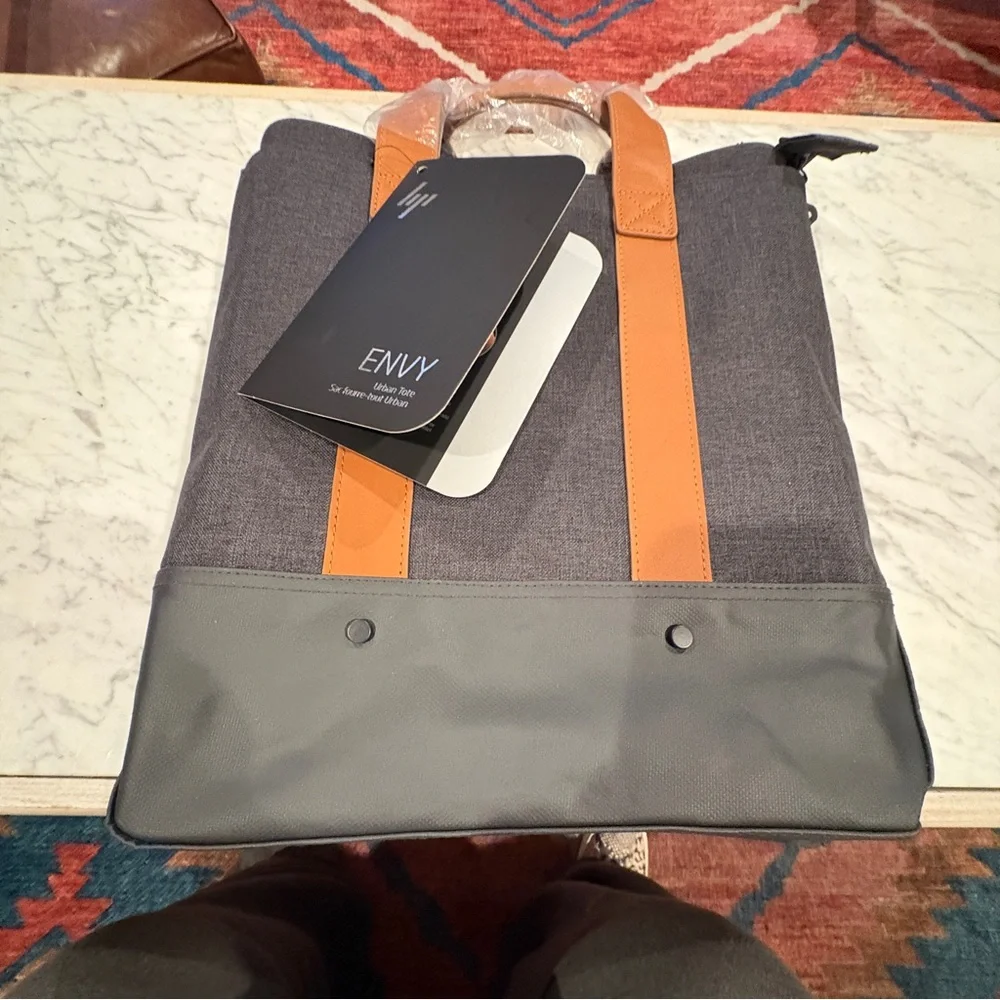 HP Envy Tote Gray and Brown NWT